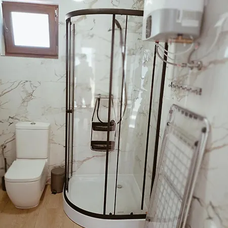 Ferienhaus Caloroczne Ogrzewane Kominkiem *