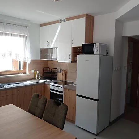Caloroczne Ogrzewane Kominkiem Stegna (Pomerania)